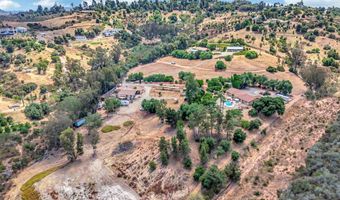 9946 Nutby Ln, Escondido, CA 92026