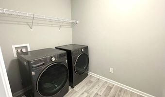 2835 Dillon Dr, Ann Arbor, MI 48105