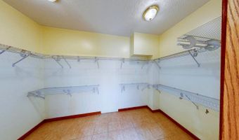 136 Lock Ln, Alum Creek, WV 25003