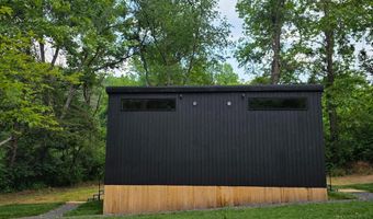 633 And 643 HANGING ROCK Rd, Augusta, WV 26704