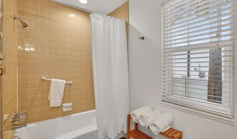 317 N BAY Blvd, Anna Maria, FL 34216