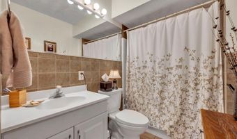 2306 MONTANA St, Orlando, FL 32803