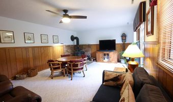 31586 R Ave, Adel, IA 50003