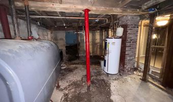 106 S Belfast Ave, Augusta, ME 04330