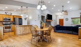 93 Landmark Dr, Belgrade, MT 59714