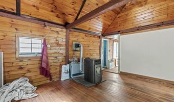 96 French St, Acton, ME 04001