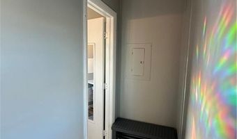 49 E Bowery St 3, Newport, RI 02840