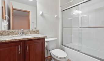 8004 Flint Run Pl 15, Columbus, OH 43235