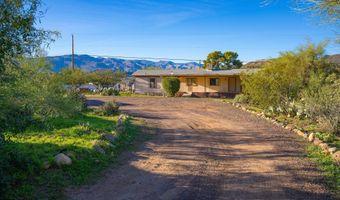 33300 S JEANNE Ln, Black Canyon City, AZ 85324