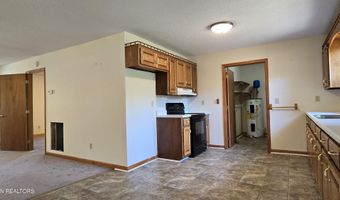 324 Circle R Dr, Benton, TN 37307