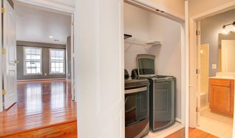 25130 CUTGRASS Ter, Aldie, VA 20105