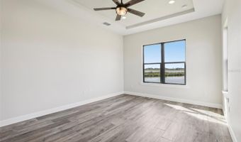 224 VALENCIA RIDGE Dr, Auburndale, FL 33823