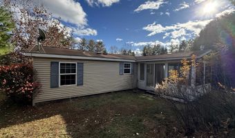 24 Magnolia Ln, Belmont, NH 03220