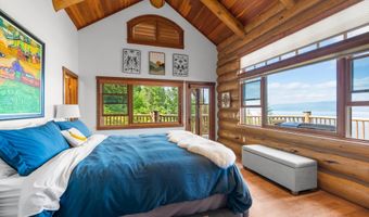 16428 Sunset Heights Dr, Bigfork, MT 59911