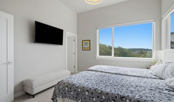 17100 SW ALBATROSS Ln, Beaverton, OR 97007