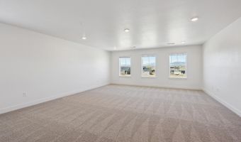 1860 Chaffee Crest Dr, Berthoud, CO 80513