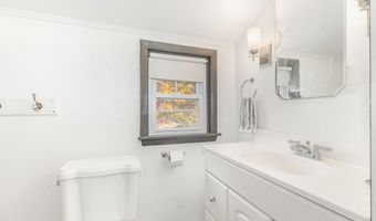 313 E Hillcrest St, Alma, MI 48801