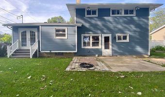 693 Edgewater Dr, Amherst, NY 14228