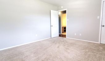 2714 English Dr, Ocean Springs, MS 39564