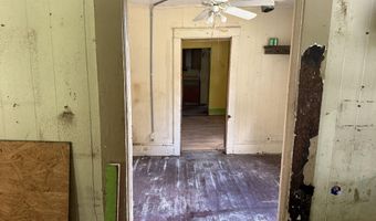 606 Dixon Ave, Appalachia, VA 24216