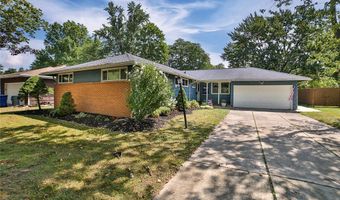 26 Devon Ln, Amherst, NY 14221