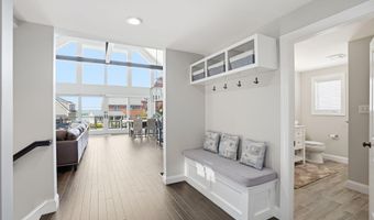 4 Cross Rd, Bourne, MA 02532
