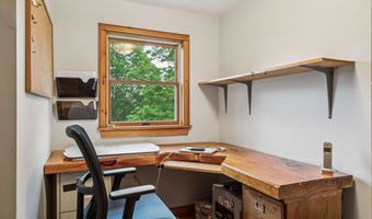 530 West Rd, Barnard, VT 05031