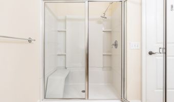 332 Still Water Cir 332, Brookfield, CT 06804