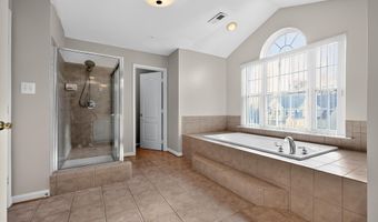 8512 RIVER PARK Rd, Bowie, MD 20715