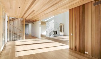 16 Arbor Path, Amagansett, NY 11930