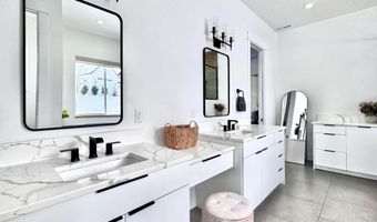 15006 Snow Mountain Dr, Caldwell, ID 83607