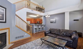 15340 Founders Ln 203, Apple Valley, MN 55124