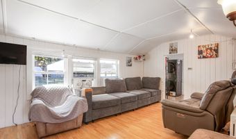 41 Wakemore St, Darien, CT 06820