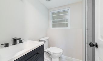 10 Maple Dr, Alloway, NJ 07461
