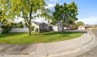 2175 Cabellaro Dr, Ammon, ID 83406