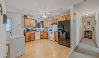 60 Overland Ave, Amityville, NY 11701