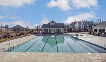 8030 Downy Oak Ln, Charlotte, NC 28269