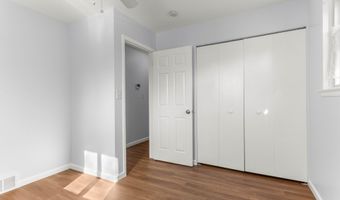 15945 Horger Ave, Allen Park, MI 48101