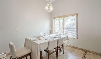751 W SARAGOSA St, Chandler, AZ 85225