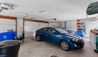 1900 E ORCHARD BLOSSOM Dr, Appleton, WI 54915