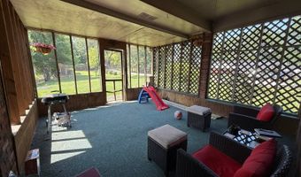 5736 Swanson Dr, Ashland, KY 41102