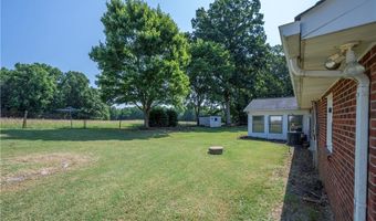 167 Fairway Rd, Advance, NC 27006