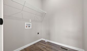 421 Beavertail Rd, Ash Grove, MO 65604