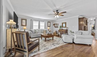 18 Sandra Ln, Athens, AL 35611