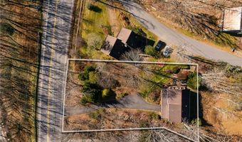 144 Grandfather Farms Rd, Banner Elk, NC 28604