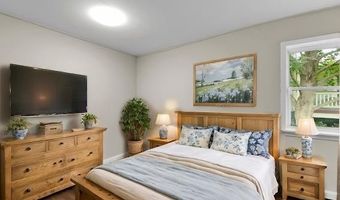 314 S MAIN St, Almont, MI 48003