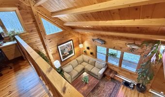 1207 Iron Gate Rd, Cambridge, VT 05444