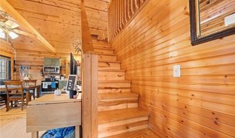 10510 Deer Dr, Birdseye, IN 47513