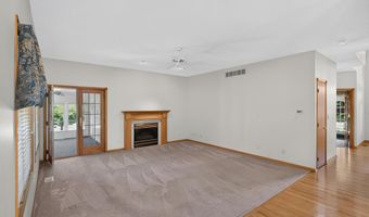 3038 Aspen Rd, Ames, IA 50014