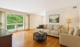6049 AVON Dr, Bethesda, MD 20814